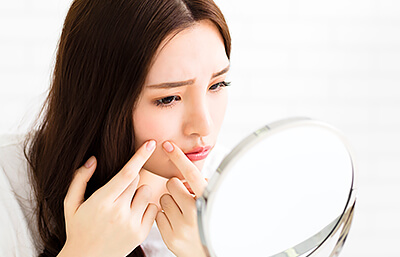 9 Worst Things You Can Do to Your Skin: You Might be Surprised!
